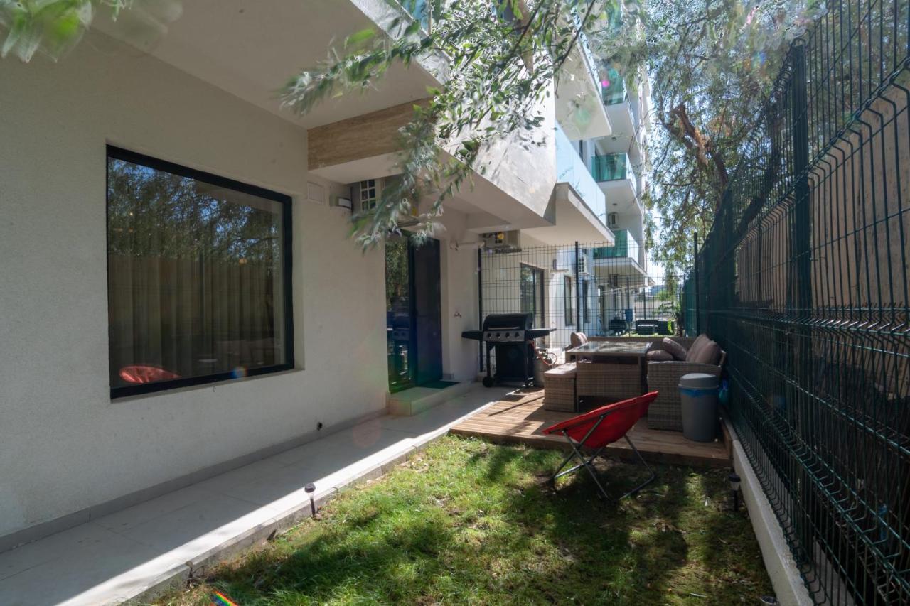 Portami Al Mare - Apartament, Terasa & Curte Неводарі Екстер'єр фото